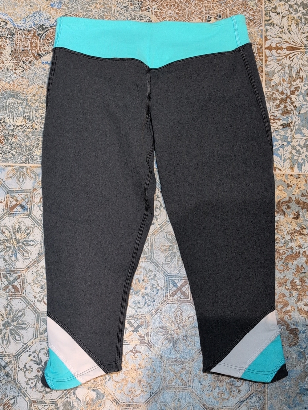 Lululemon Crops